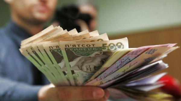«Мінімалку» в Україні хочуть підвищити до 6,5 тисячі гривень