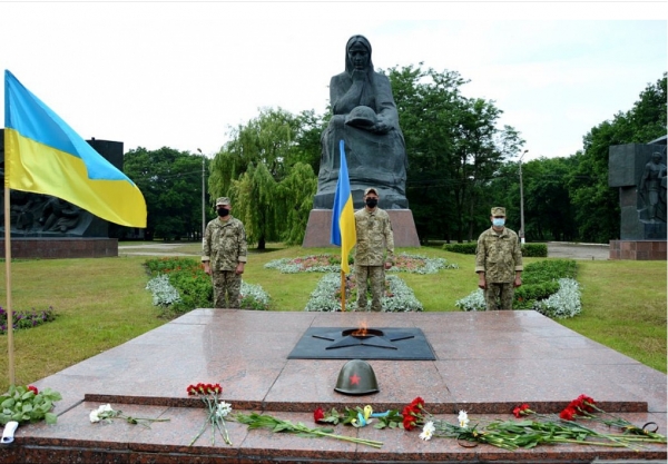 У Кропивницькому вшанували пам’ять жертв війни в Україні